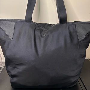 Lululemon Athletica nylon bag